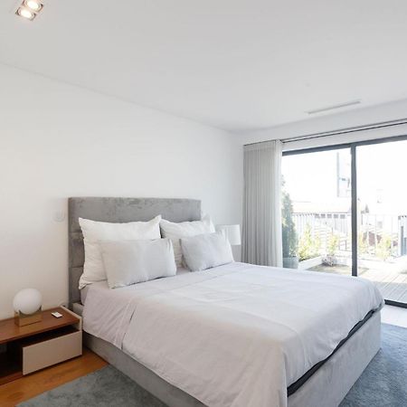 Luxury Suite With Balcony And Shared Accommodation In The Parque Eduardo VII Area Lissabon Buitenkant foto